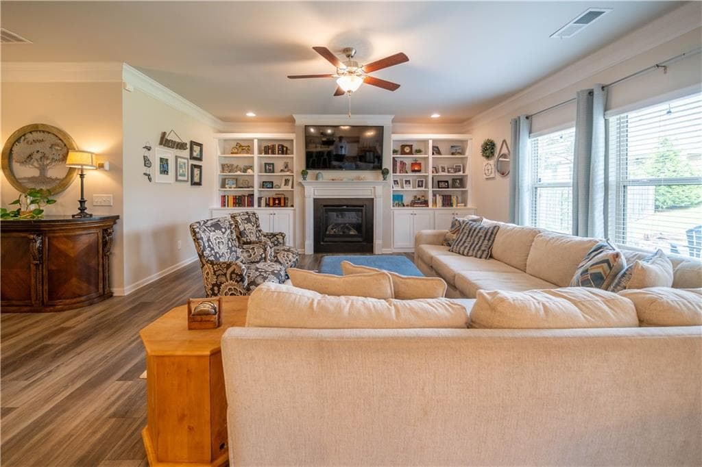 4 bedroom, 3 bathroom, 2,600 sq ft single family residence for sale at 172 Mercer Lane, Cartersville, GA 30120 — photo 8