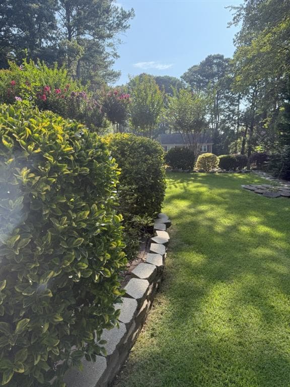 5 bedroom, 5 bathroom, 4,303 sq ft single family residence for sale at 5382 Lanford Springs Court, Lilburn, GA 30047 — photo 5