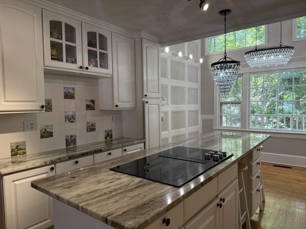 5 bedroom, 5 bathroom, 4,303 sq ft single family residence for sale at 5382 Lanford Springs Court, Lilburn, GA 30047 — photo 10