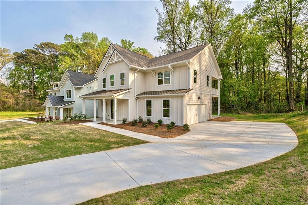 4 bedroom, 4 bathroom, 2,801 sq ft single family residence for sale at 1709 Eastside Parc Street, Atlanta, GA 30316 — photo 2