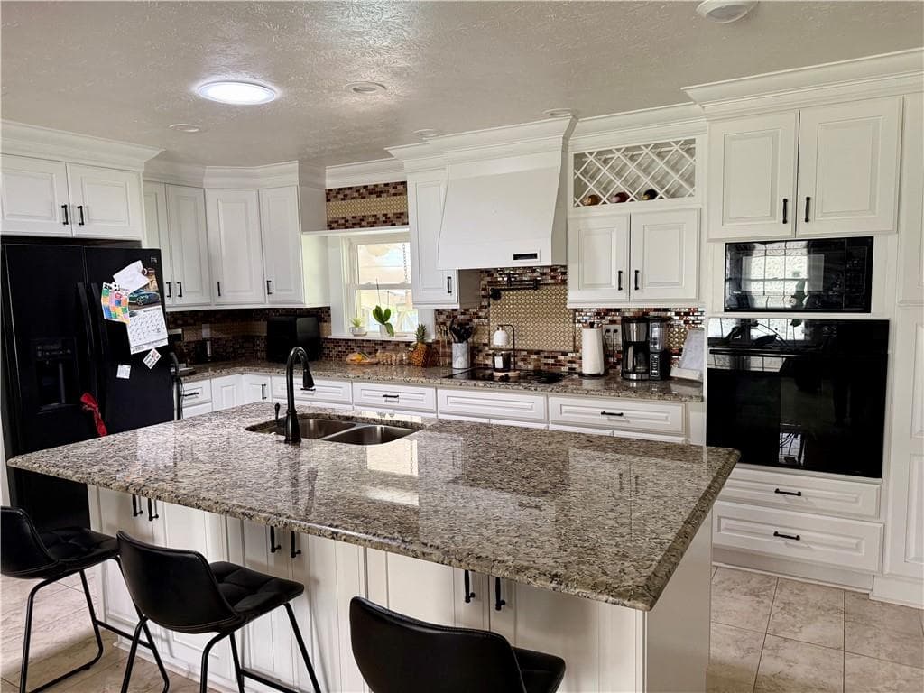 3 bedroom, 4 bathroom, 1,920 sq ft single family residence for sale at 3007 Hidden Drive, Lawrenceville, GA 30044 — photo 3