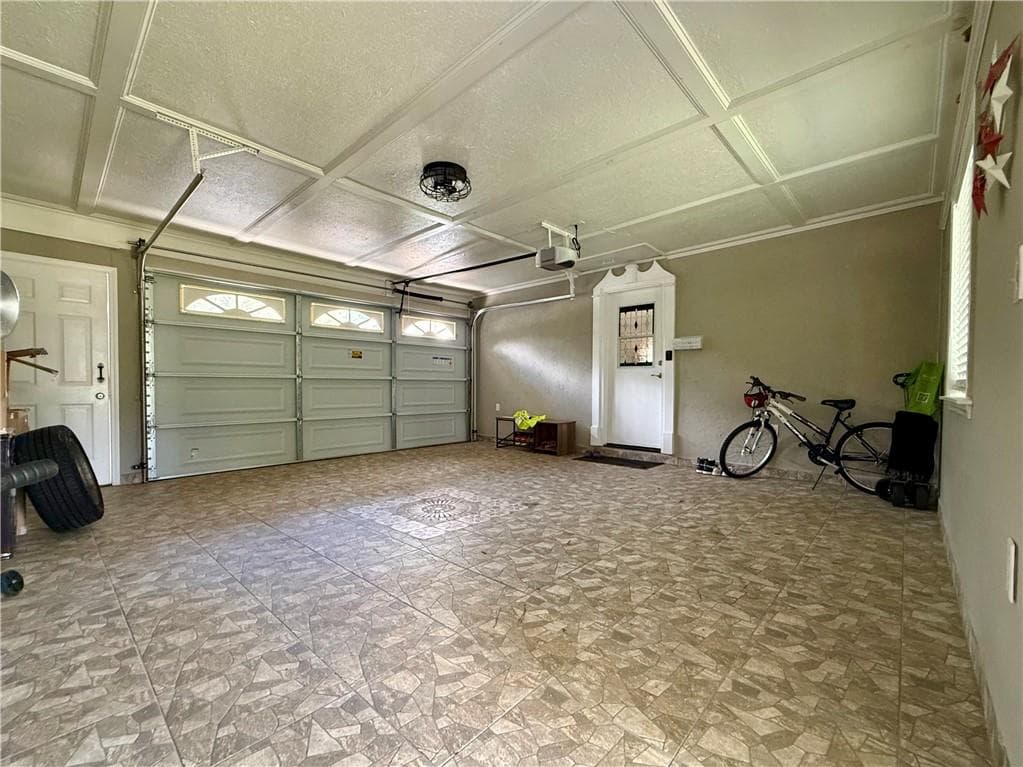 3 bedroom, 4 bathroom, 1,920 sq ft single family residence for sale at 3007 Hidden Drive, Lawrenceville, GA 30044 — photo 9