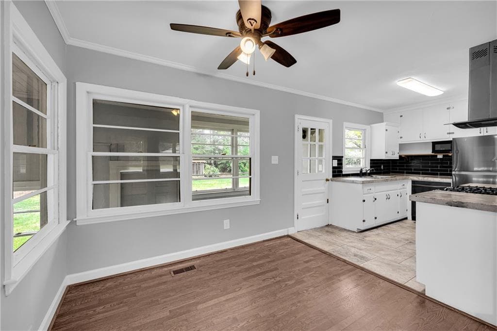 2 bedroom, 1 bathroom, 1,498 sq ft single family residence for sale at 58 Andrew Jackson Street, Commerce, GA 30529 — photo 6