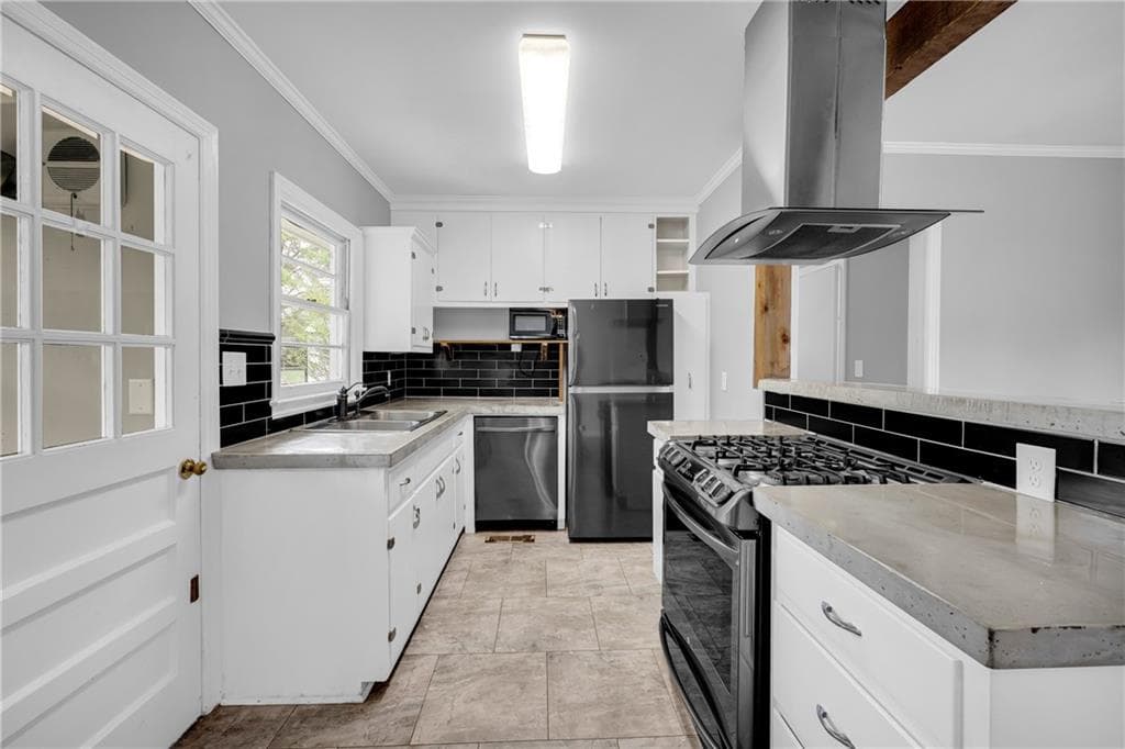 2 bedroom, 1 bathroom, 1,498 sq ft single family residence for sale at 58 Andrew Jackson Street, Commerce, GA 30529 — photo 8