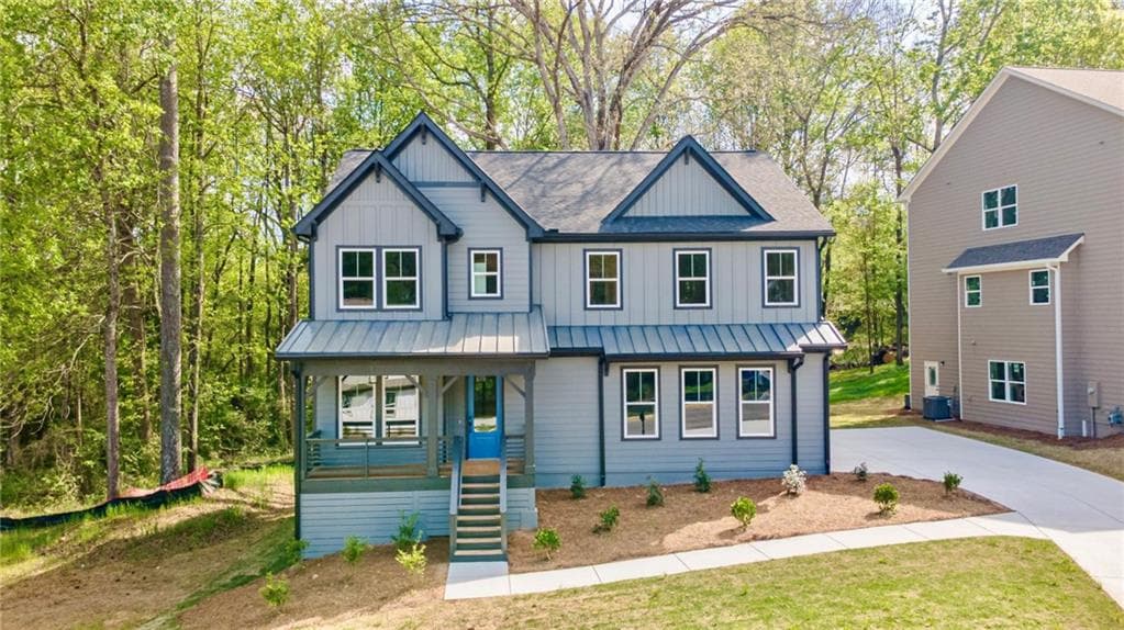 6 bedroom, 5 bathroom, 3,980 sq ft single family residence for sale at 1697 Eastside Parc Street, Atlanta, GA 30316