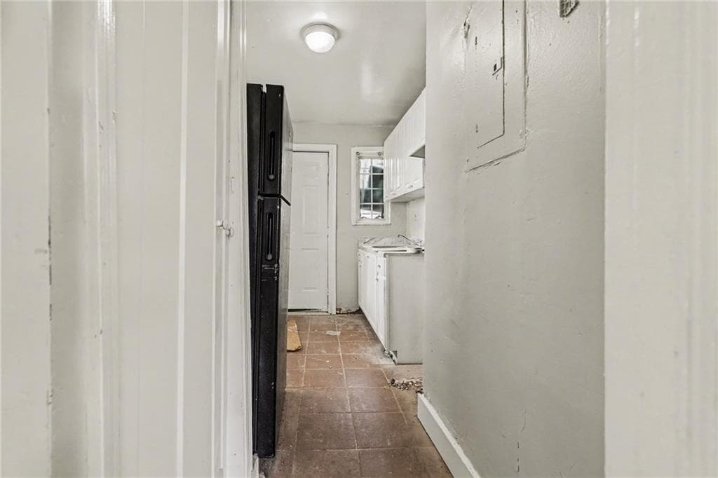 quadruplex under contract at 272 Glenn Street, Atlanta, GA 30312 — photo 4