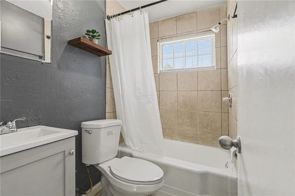 quadruplex under contract at 272 Glenn Street, Atlanta, GA 30312 — photo 9