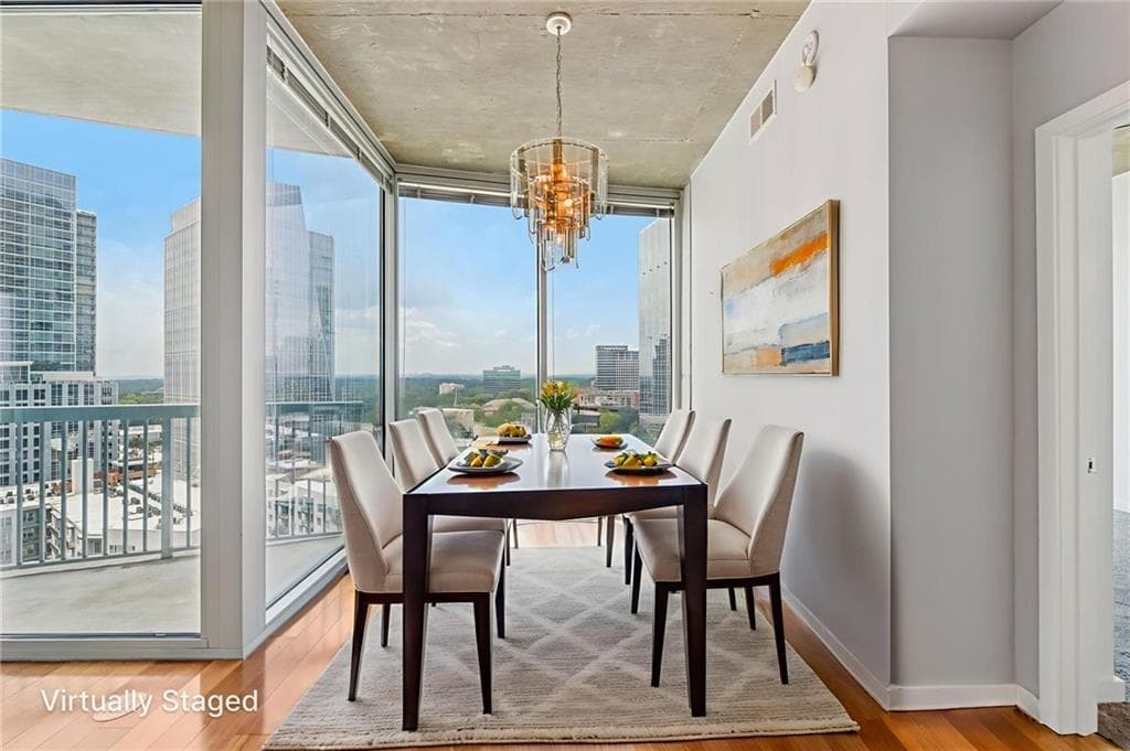 2 bedroom, 2 bathroom, 1,223 sq ft condominium for sale at 3324 Peachtree Road 1518, Atlanta, GA 30326 — photo 4