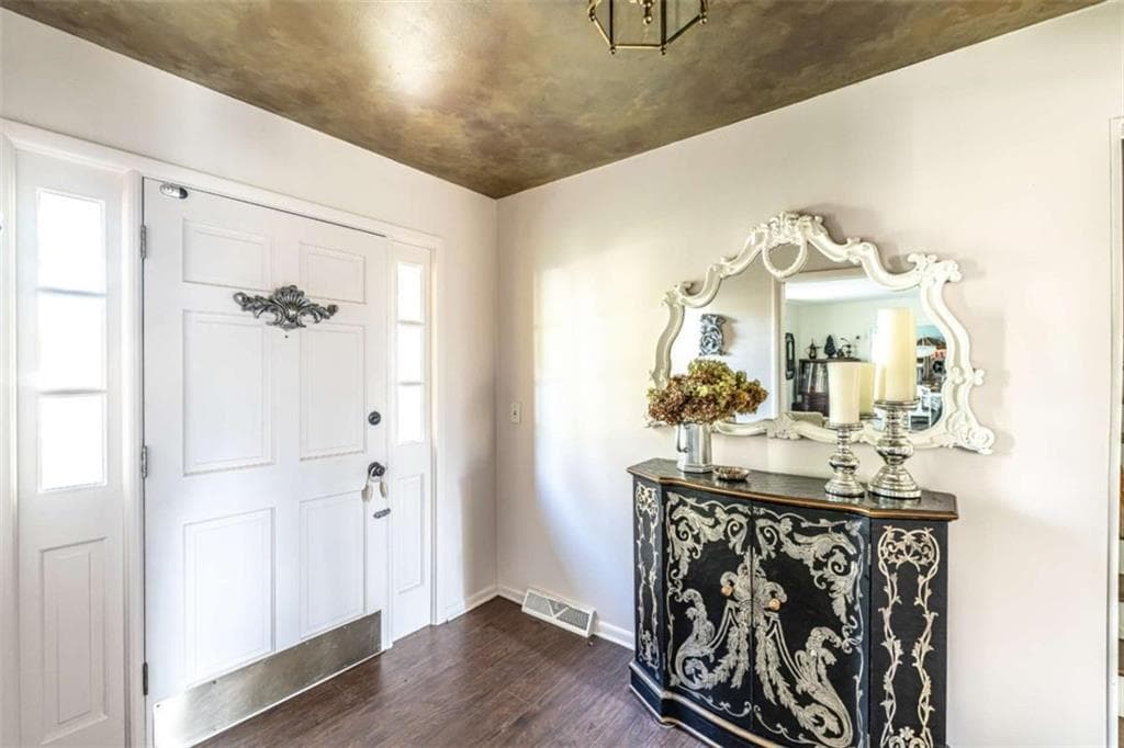 5 bedroom, 3 bathroom, 3,774 sq ft single family residence for sale at 103 Rolling Oaks Drive, Rome, GA 30165 — photo 8
