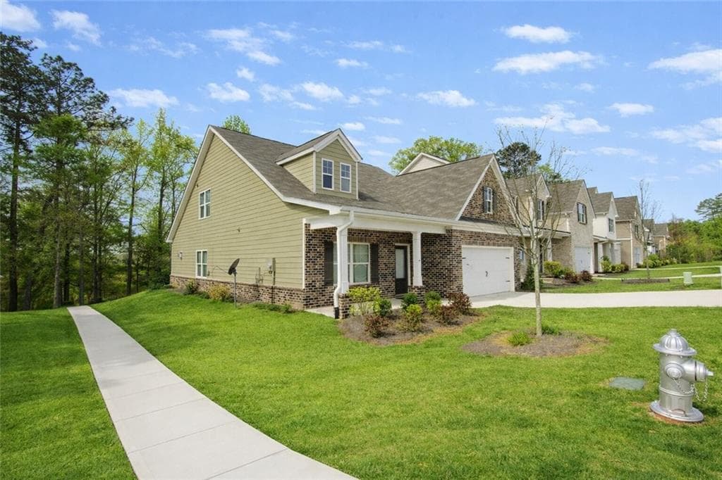 4 bedroom, 3 bathroom, 2,544 sq ft single family residence for sale at 615 Clark Lake Estates Drive, Grayson, GA 30017 — photo 7