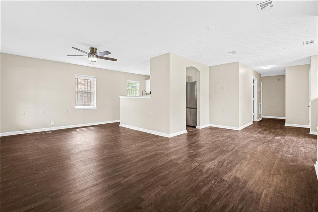 3 bedroom, 1 bathroom, 1,144 sq ft single family residence for sale at 660 Cedar Avenue, Atlanta, GA 30318 — photo 3