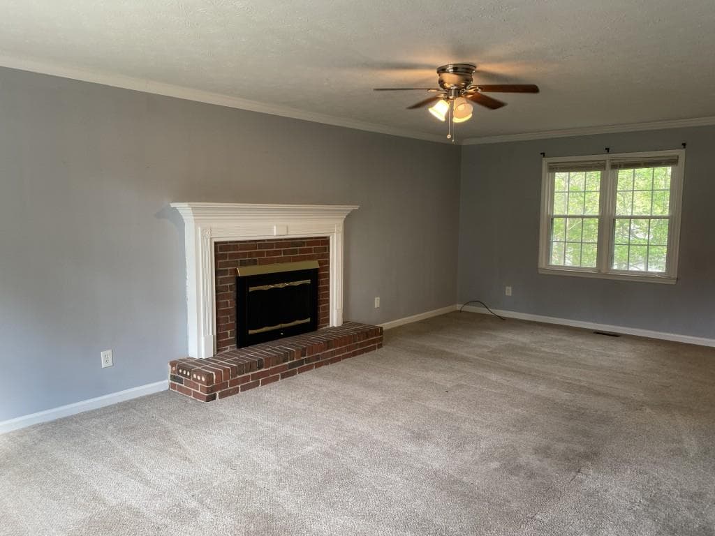 5 bedroom, 3 bathroom, 2,376 sq ft single family residence under contract at 4749 Shallow Ridge Road, Kennesaw, GA 30144 — photo 3