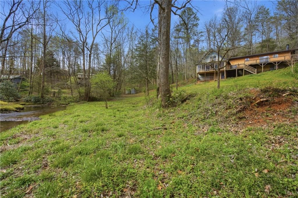 4 bedroom, 3 bathroom, 2,900 sq ft single family residence under contract at 640 Edwards Parkway, Cleveland, GA 30528 — photo 9