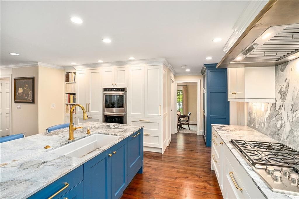 4 bedroom, 5 bathroom, 3,575 sq ft single family residence for rent at 575 Peachtree Battle Avenue, Atlanta, GA 30305 for $9,500 a month — photo 7