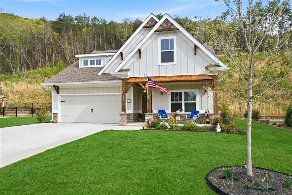 4 bedroom, 3 bathroom, 2,416 sq ft single family residence for sale at 608 Spring Water, Waleska, GA 30183 — photo 3