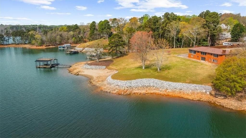 4 bedroom, 4 bathroom single family residence sold at 2237 Lake Ranch Court, Gainesville, GA 30506