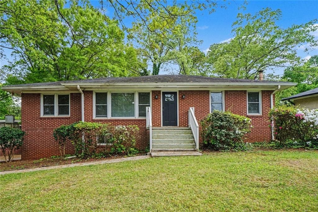 3 bedroom, 3 bathroom, 1,446 sq ft single family residence sold at 2615 Glenvalley Drive, Decatur, GA 30032
