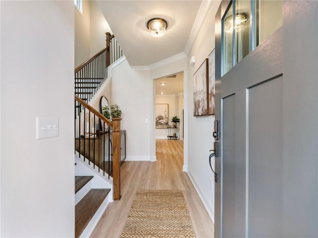 3 bedroom, 3 bathroom, 1,829 sq ft townhouse for sale at 103 Grand Highlands Lane, Winder, GA 30680 — photo 2