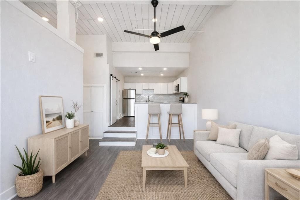 1 bedroom, 1 bathroom, 718 sq ft condominium for rent at 161 SW Mangum Street 204, Atlanta, GA 30313 for $1,550 a month — photo 9