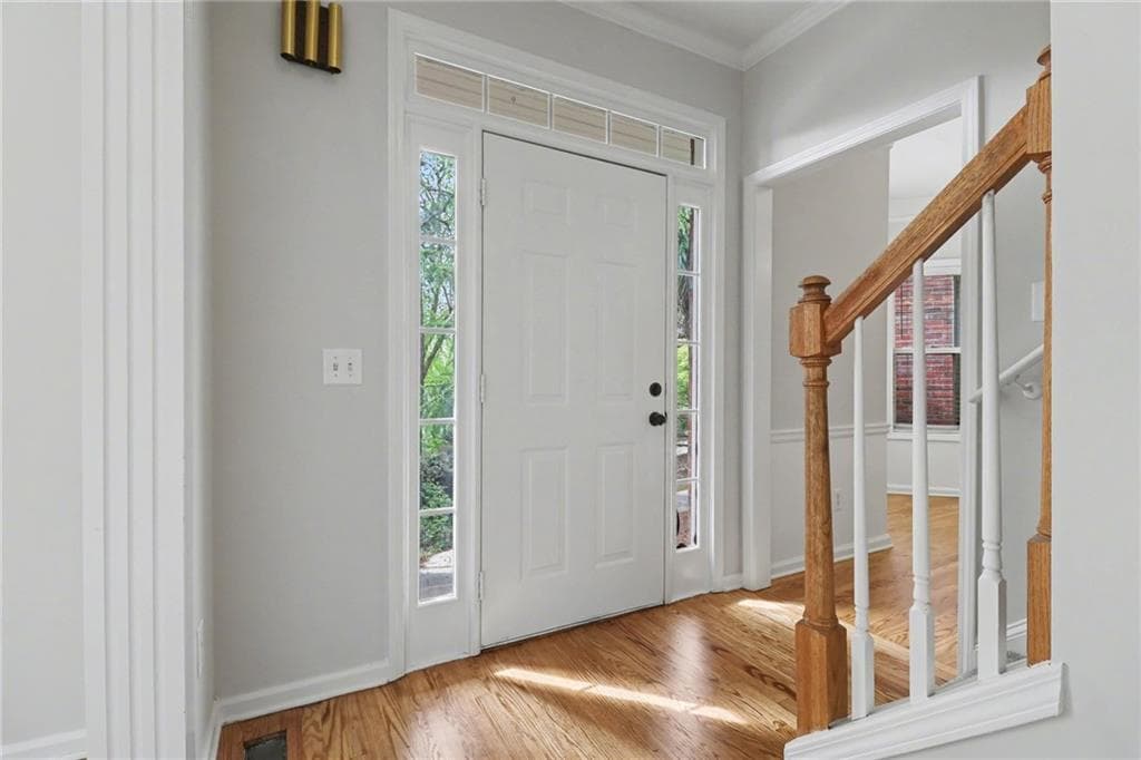 5 bedroom, 4 bathroom, 3,888 sq ft single family residence for sale at 3055 Heatherstone Drive, Cumming, GA 30041 — photo 4