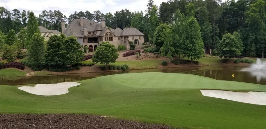 single family residence for sale at 4483 Oglethorpe Loop, Acworth, GA 30101 — photo 5