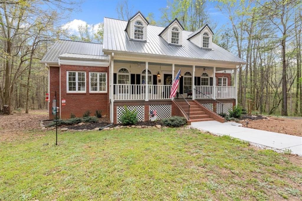 5 bedroom, 3 bathroom, 3,067 sq ft single family residence for sale at 301 Highway 5 East, Roopville, GA 30170 — photo 7