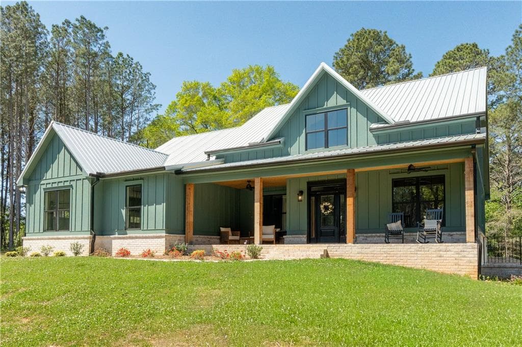 4 bedroom, 4 bathroom, 2,720 sq ft single family residence for sale at 526 Brice Station Road, Silver Creek, GA 30173