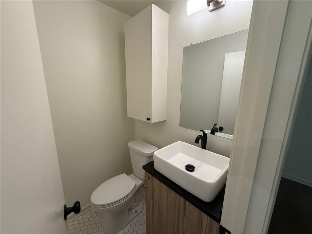 2 bedroom, 2 bathroom duplex for rent at 1601 Walker Street A, Smyrna, GA 30080 for $1,850 a month — photo 7
