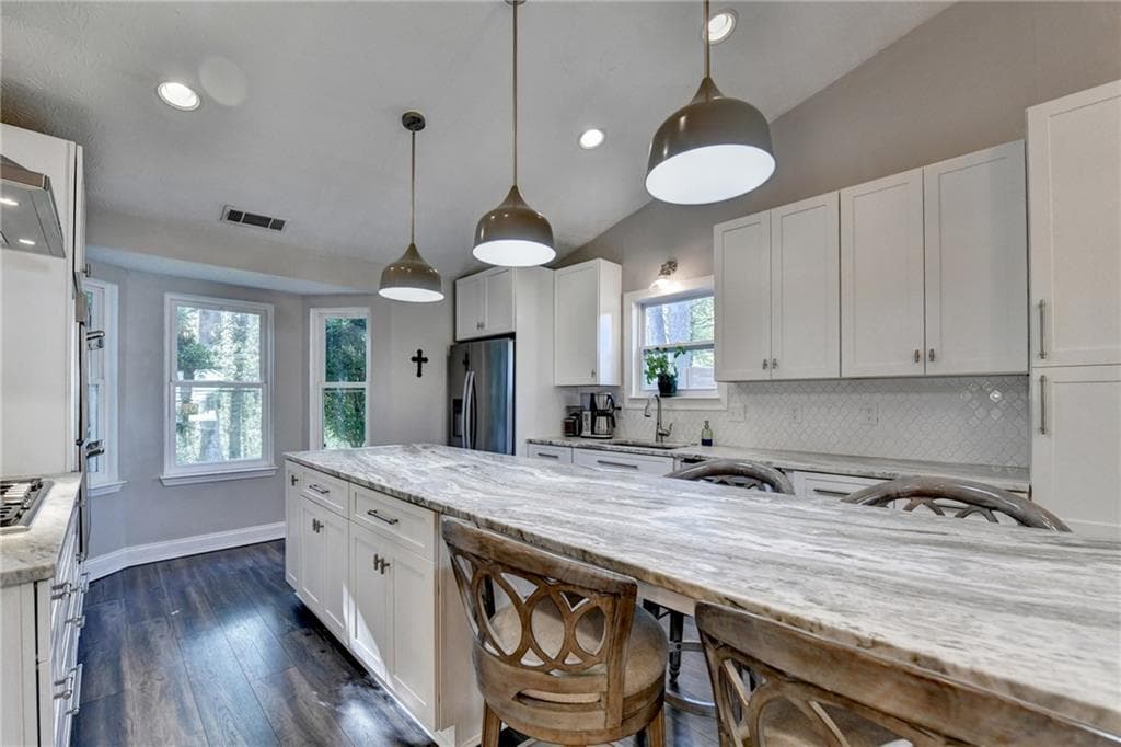 3 bedroom, 3 bathroom, 1,730 sq ft single family residence for sale at 4069 Keheley Glen Drive, Marietta, GA 30066 — photo 10