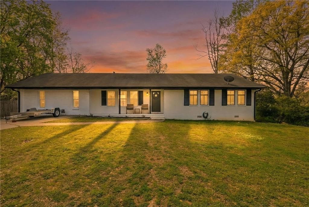 4 bedroom, 3 bathroom, 1,841 sq ft single family residence for sale at 150 Sims Street, Winder, GA 30680 — photo 9