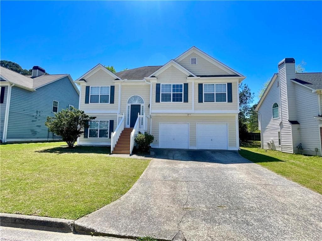 4 bedroom, 3 bathroom, 2,138 sq ft single family residence for sale at 1315 Cumberland Creek Terrace, Marietta, GA 30008
