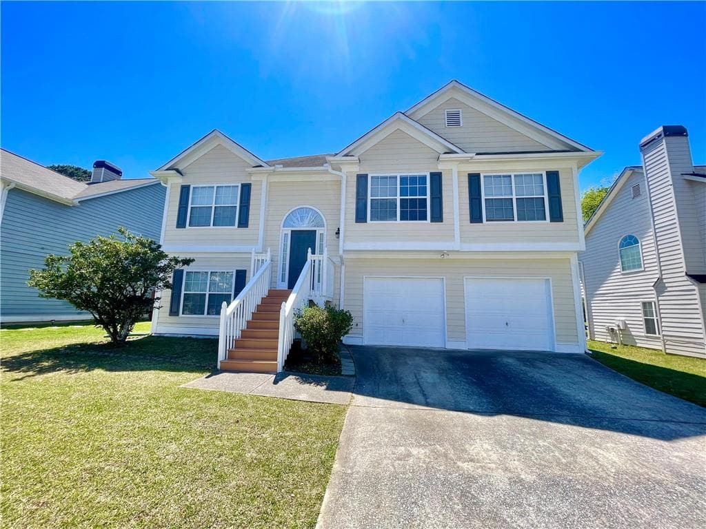 4 bedroom, 3 bathroom, 2,138 sq ft single family residence for sale at 1315 Cumberland Creek Terrace, Marietta, GA 30008 — photo 2