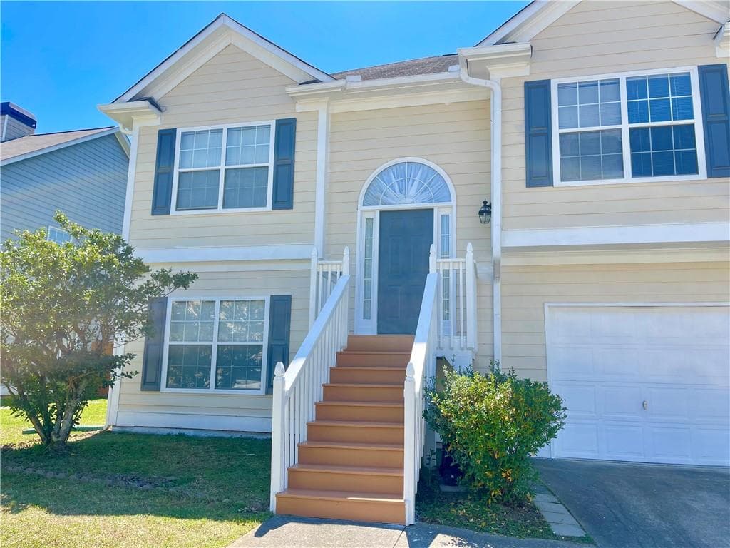 4 bedroom, 3 bathroom, 2,138 sq ft single family residence for sale at 1315 Cumberland Creek Terrace, Marietta, GA 30008 — photo 4