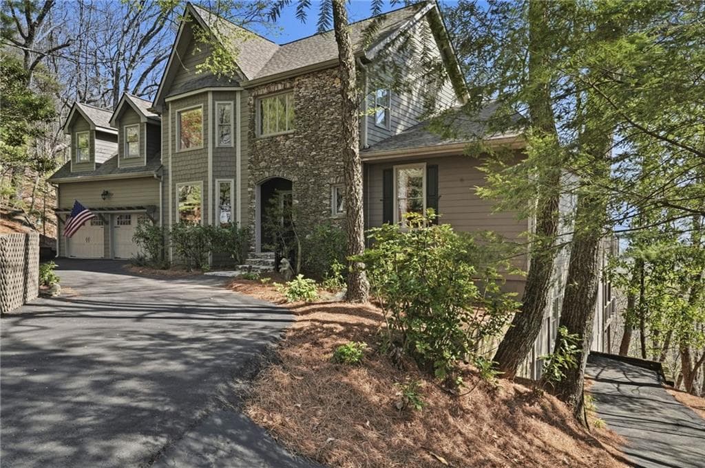 5 bedroom, 5 bathroom, 5,530 sq ft single family residence for sale at 1021 Falcon Heights, Big Canoe, GA 30143 — photo 3