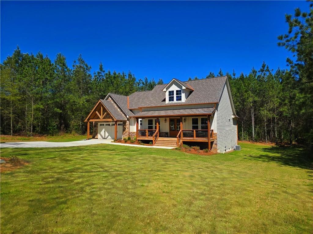 4 bedroom, 4 bathroom, 2,844 sq ft single family residence under contract at 136 Rainey Road, Temple, GA 30179 — photo 3
