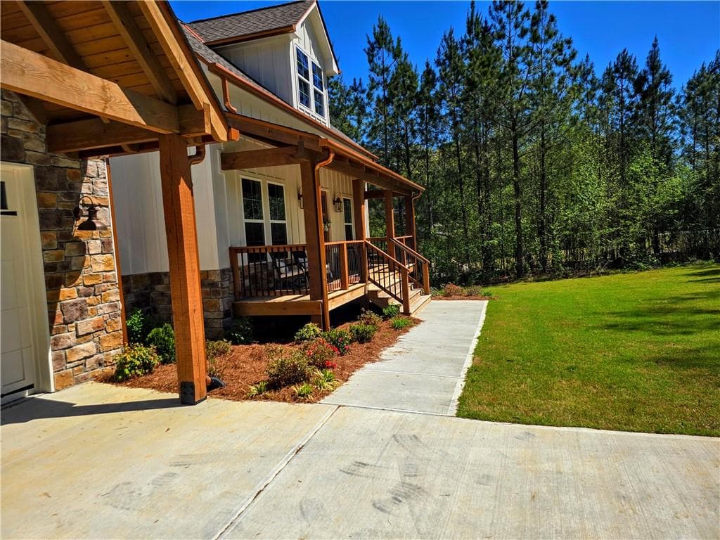4 bedroom, 4 bathroom, 2,844 sq ft single family residence under contract at 136 Rainey Road, Temple, GA 30179 — photo 9