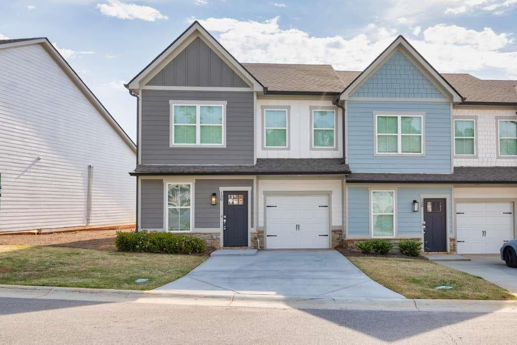 3 bedroom, 3 bathroom, 1,662 sq ft townhouse for sale at 130 Magnolia Place, Homer, GA 30547