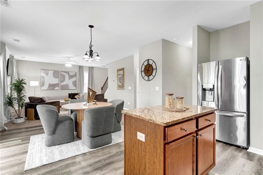 3 bedroom, 3 bathroom, 2,124 sq ft single family residence under contract at 2501 Redbud Meadow Lane, Douglasville, GA 30135 — photo 9