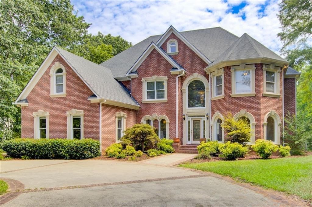 7 bedroom, 7 bathroom, 7,109 sq ft single family residence under contract at 1350 Whitley Road, Dacula, GA 30019 — photo 2