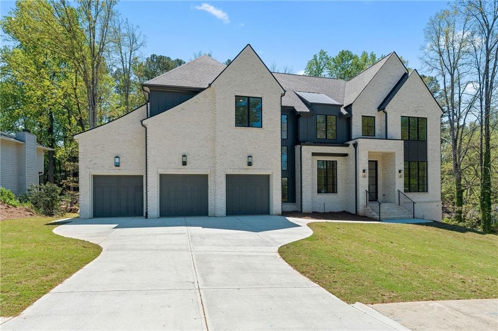 816 Hillwood Drive, Marietta, GA 30068 — most recent listing photo