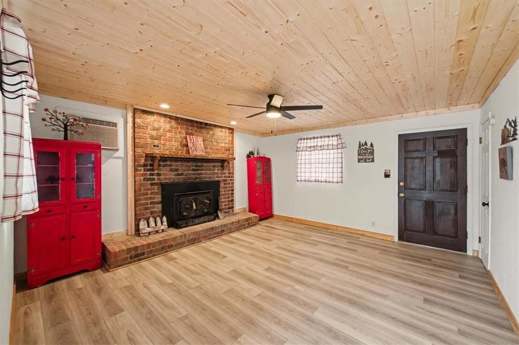1 bedroom, 1 bathroom, 544 sq ft single family residence for sale at 68 Hawk Lane, Ellijay, GA 30540 — photo 7