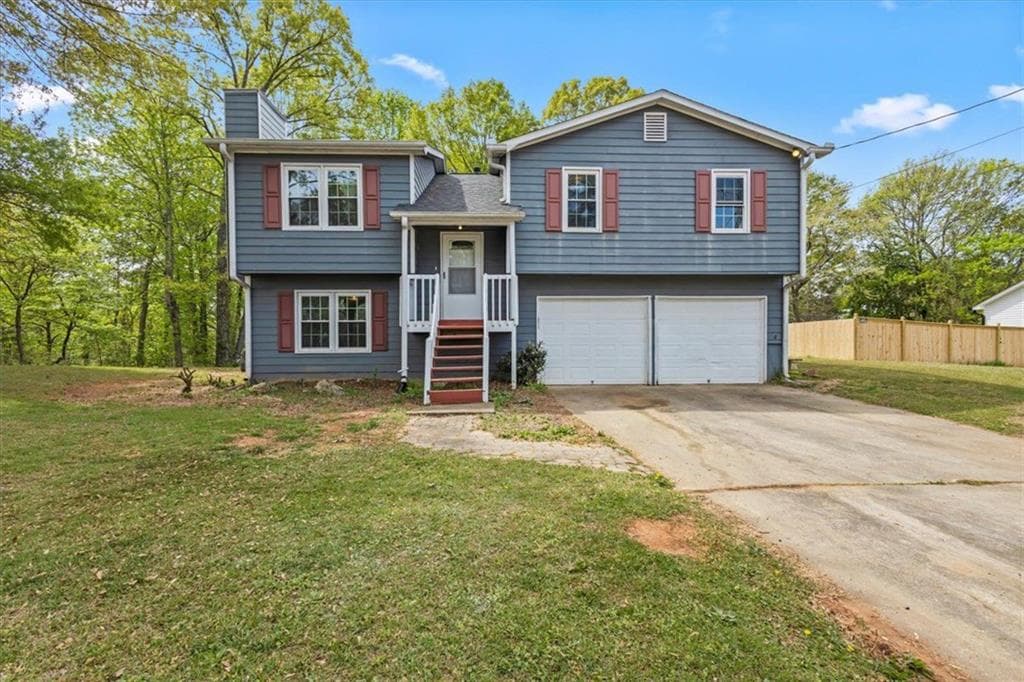 2 bedroom, 2 bathroom single family residence sold at 30 Paces Meadows Lane, Dallas, GA 30157