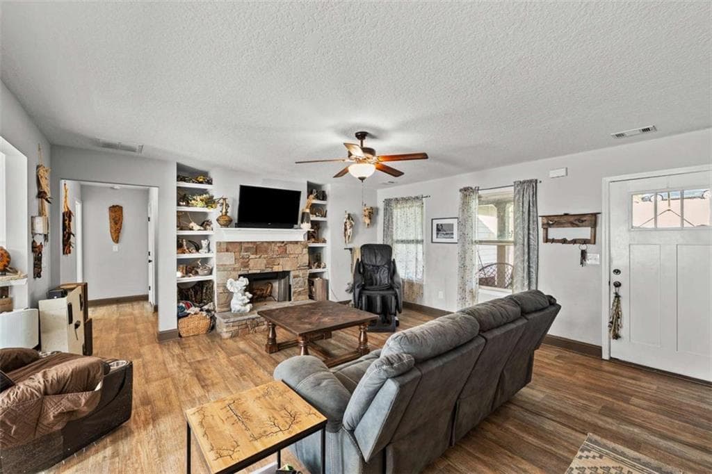 3 bedroom, 2 bathroom, 1,480 sq ft single family residence for sale at 285 Mama B Drive, Danielsville, GA 30633 — photo 7