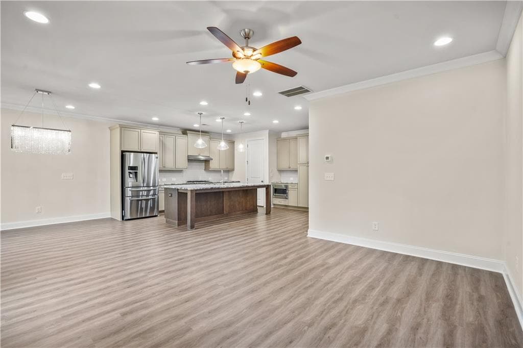 3 bedroom, 3 bathroom, 2,036 sq ft townhouse for sale at 1011 Towneship Way, Roswell, GA 30075 — photo 9