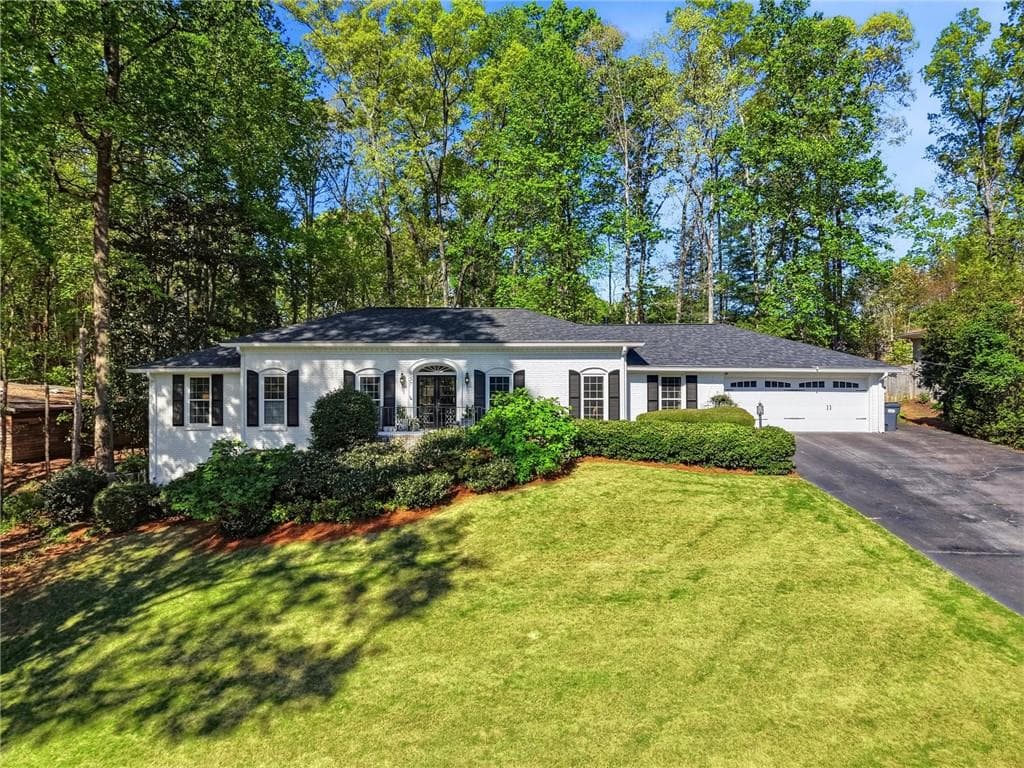 957 Richmond Hill Drive, Marietta, GA 30068 — most recent listing photo