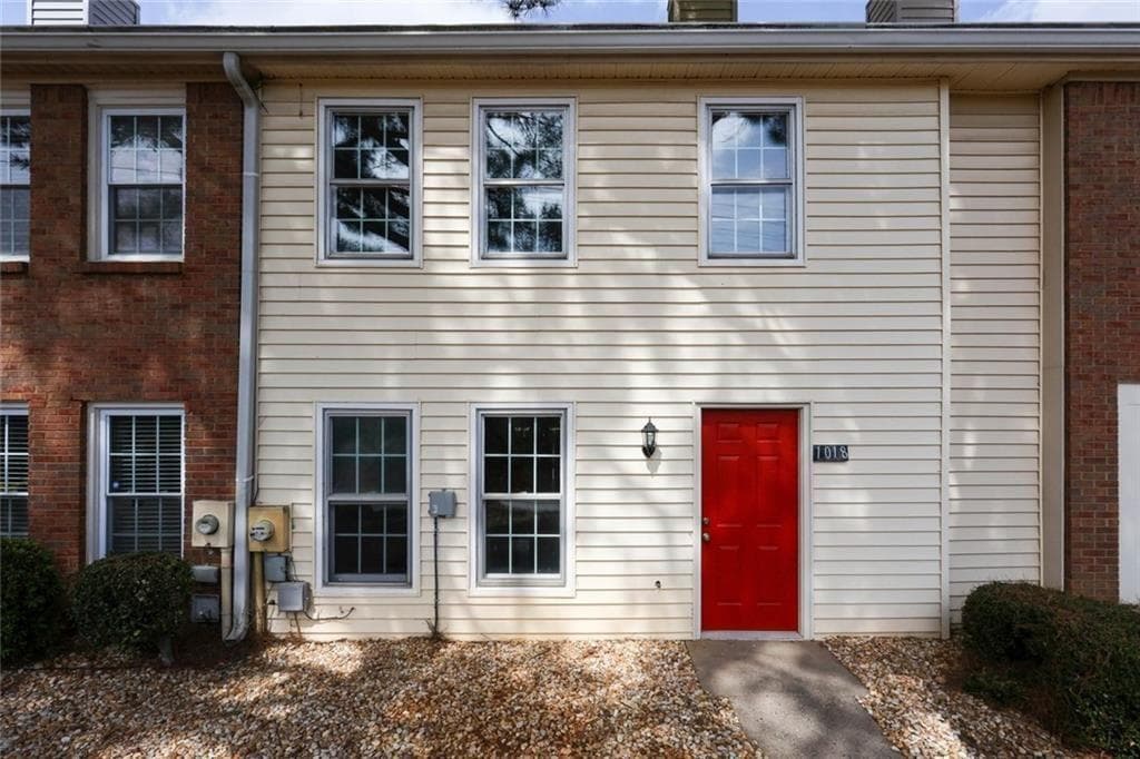 1018 Old Holcomb Bridge Road, Roswell, GA 30076 — most recent listing photo