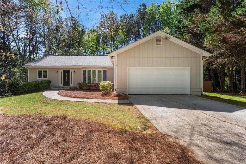 245 E Creek Circle, Roswell, GA 30076 — most recent listing photo