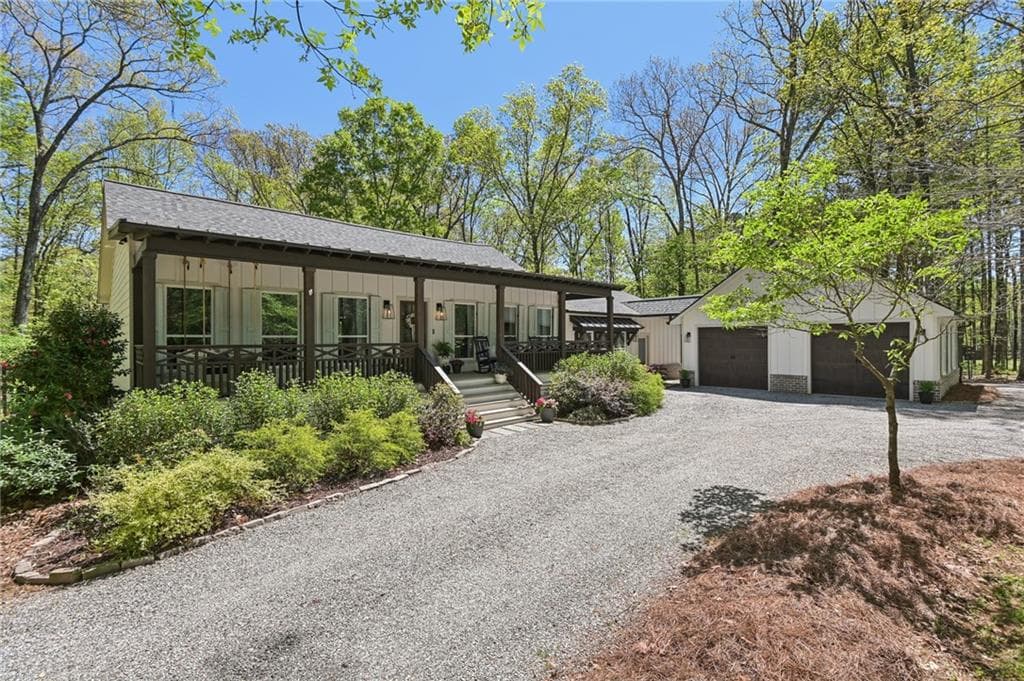16605 Westbrook Road, Alpharetta, GA 30004 — most recent listing photo