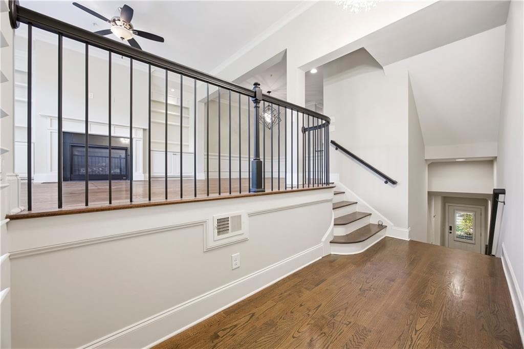 4 bedroom, 4 bathroom, 3,972 sq ft townhouse for sale at 1117 Cordia Avenue, Atlanta, GA 30318 — photo 3