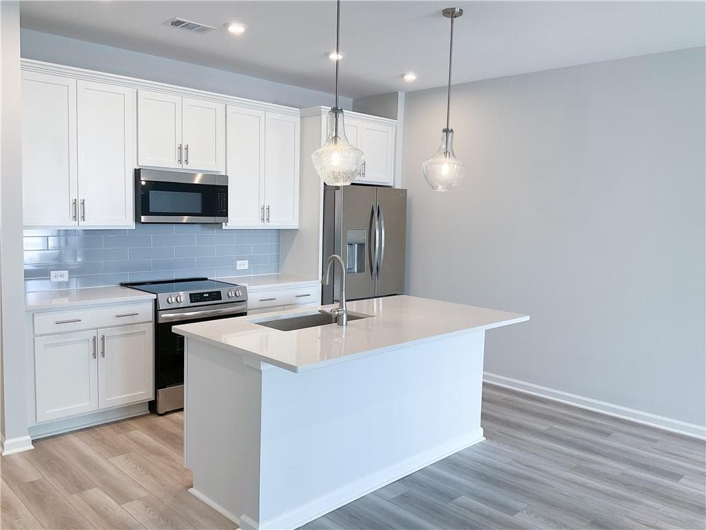 3 bedroom, 3 bathroom, 1,764 sq ft townhouse for rent at 483 Crown Drive, Emerson, GA 30137 for $2,050 a month — photo 6